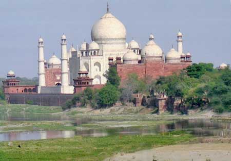 disabled travel wheelchair taj from agra fort